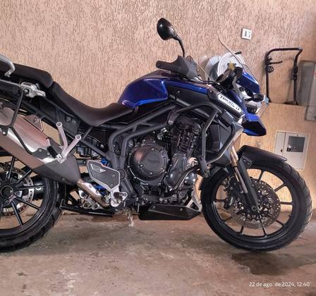 TRIUMPH TIGER EXPLORER 
